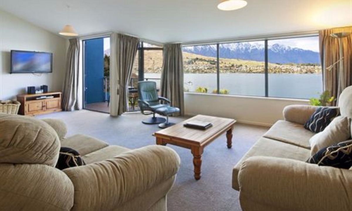 Queenstown Apartment | Spinnaker Bay Apartments