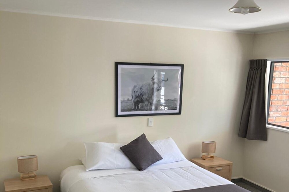 Hokitika Hotel | Heritage Highway Motel