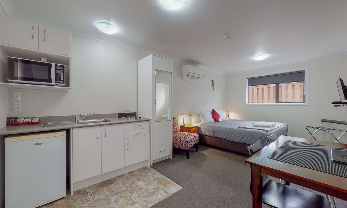 Te Awamutu Hotel | Matariki Motor Lodge