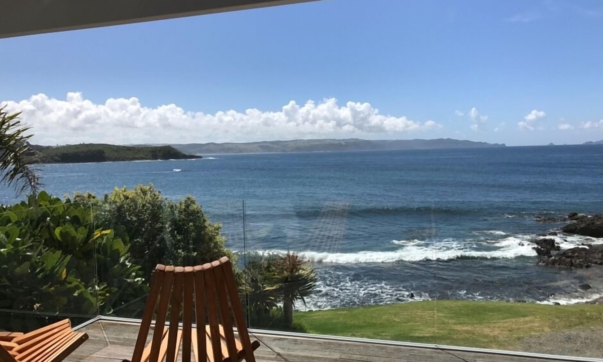 Te Tii Apartment | Idyllic absolute waterfront view from TIDE at The Sea House