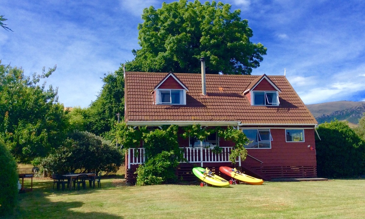 Christchurch District Cottage | Shiloh - Diamond Harbour Accommodation