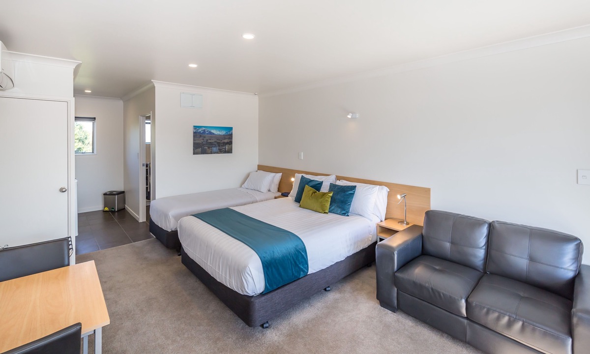 Ashburton Hotel | Taylors Motel
