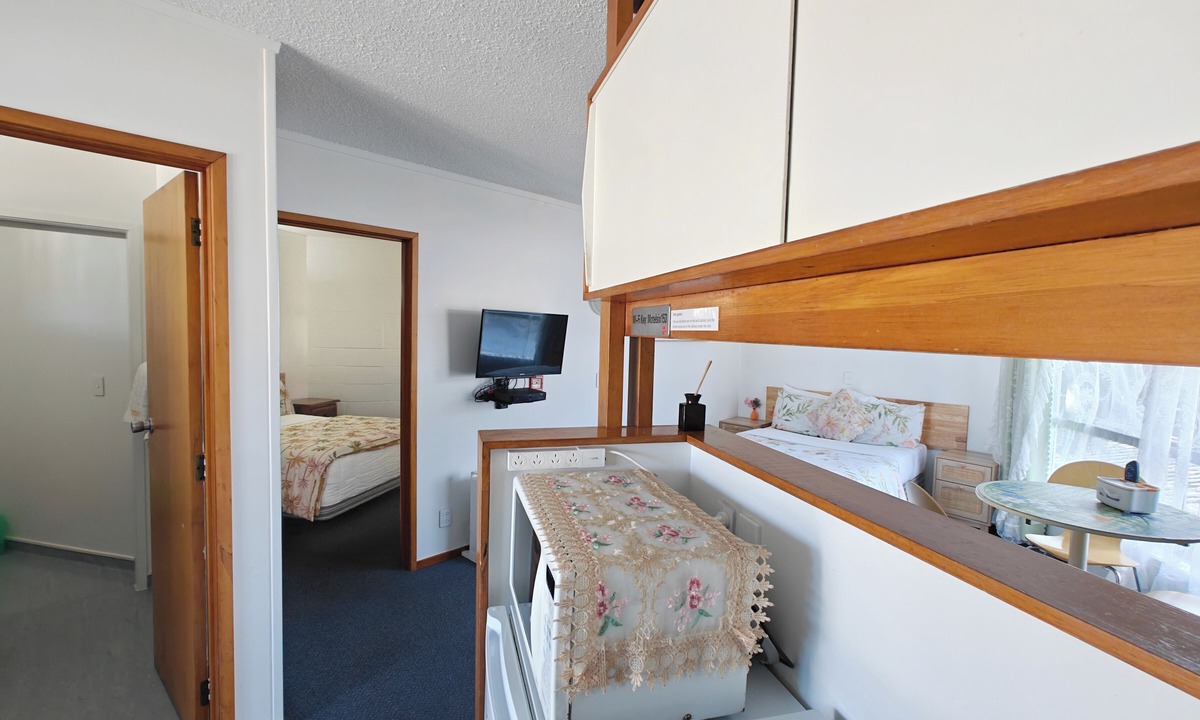 Whangarei Hotel | Motel Six