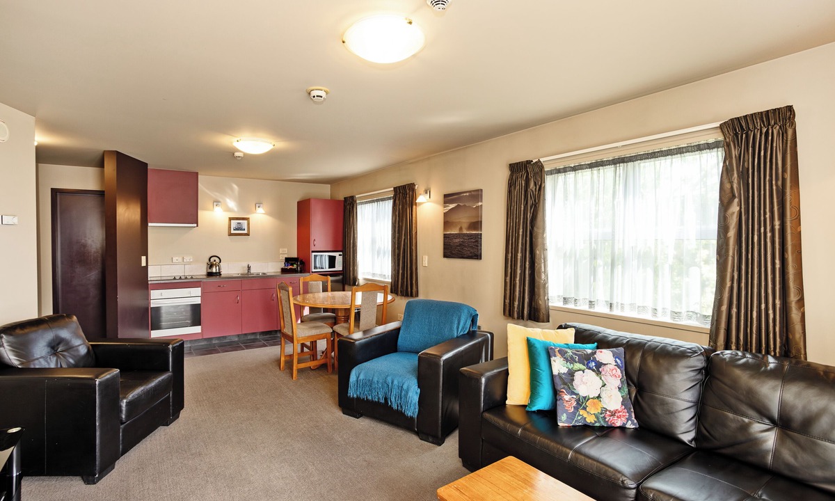 Invercargill Hotel | Balmoral Lodge Motel