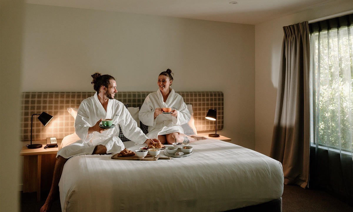 Wanaka Hotel | Edgewater