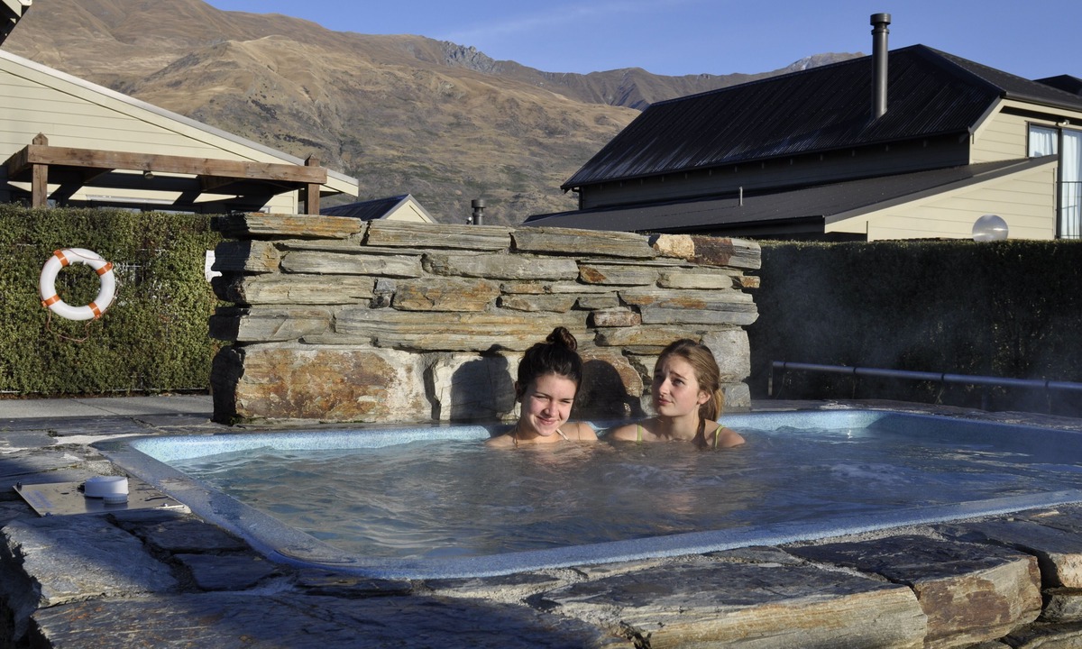 Wanaka Apartment | Luxury apartment close to town