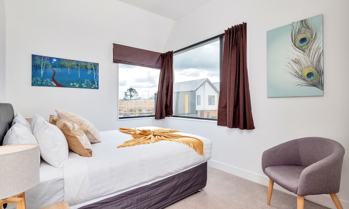 Hobsonville House | Wonderful Hobsonville Three Bedroom Home
