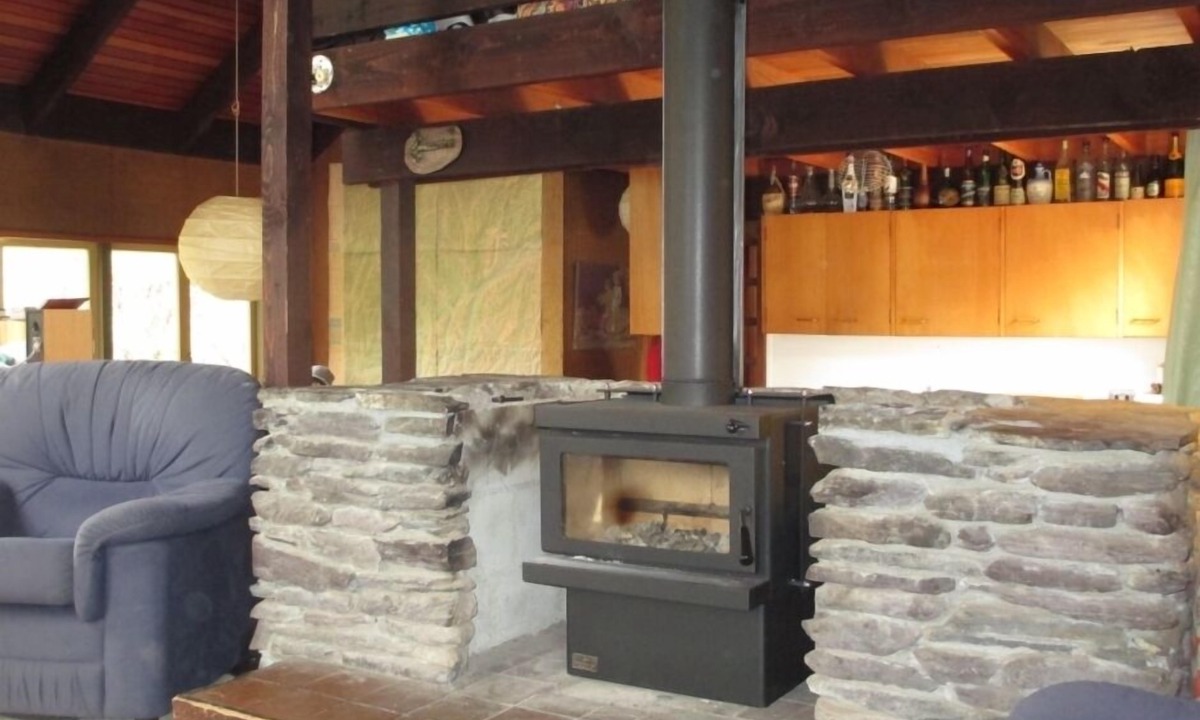 St. Arnaud House | Diks Cottage, St Arnaud