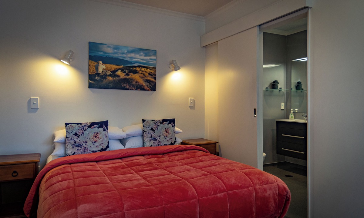 Te Anau Hotel | Amber Court Motel