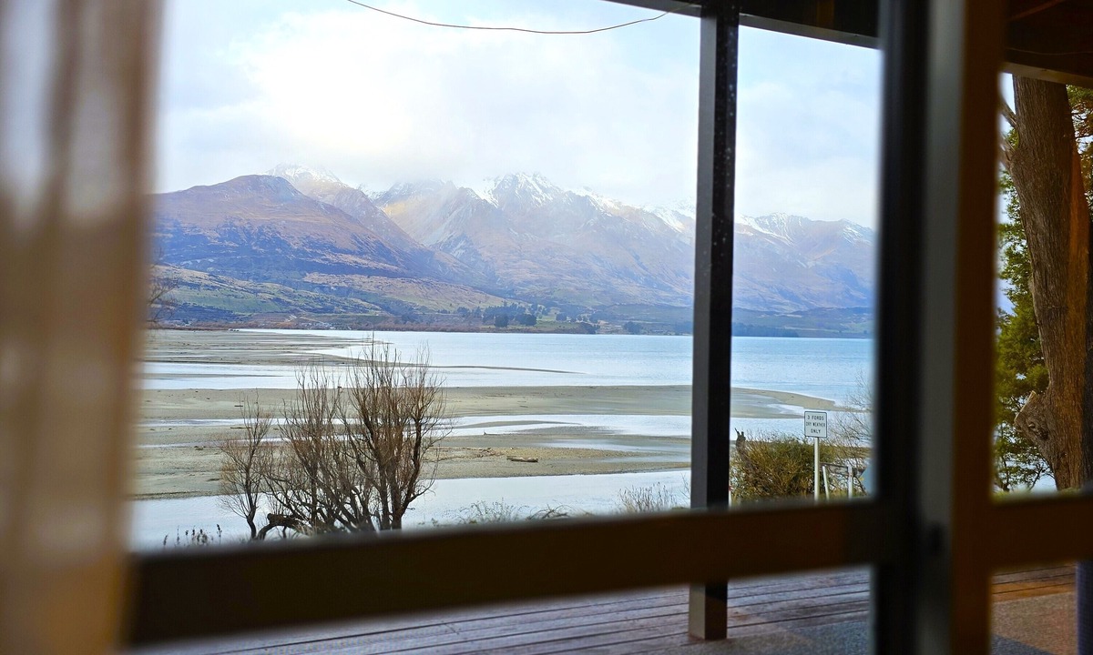 Kinloch House | Whare Puwaha