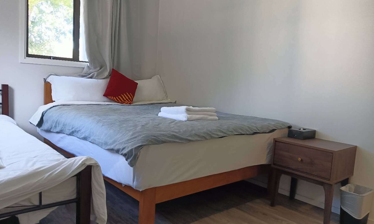 Kawaha Point Ski Chalet | 1 Bedroom garden chalet 7B