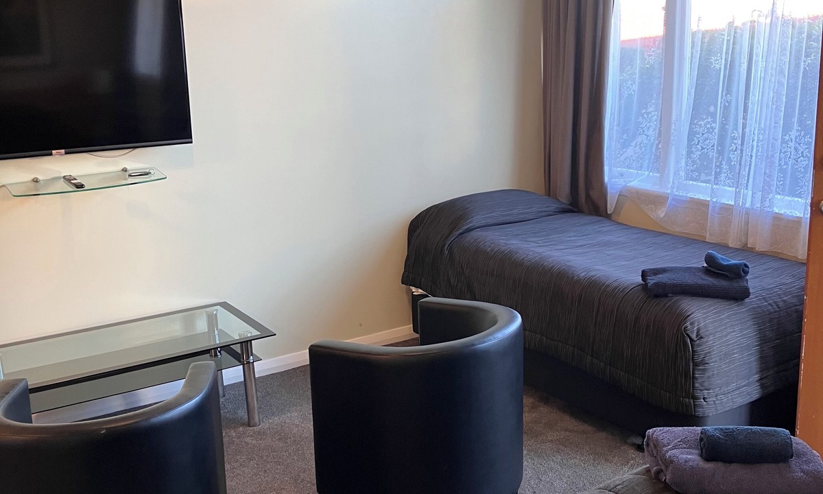 Trentham Hotel | Trentham Motel