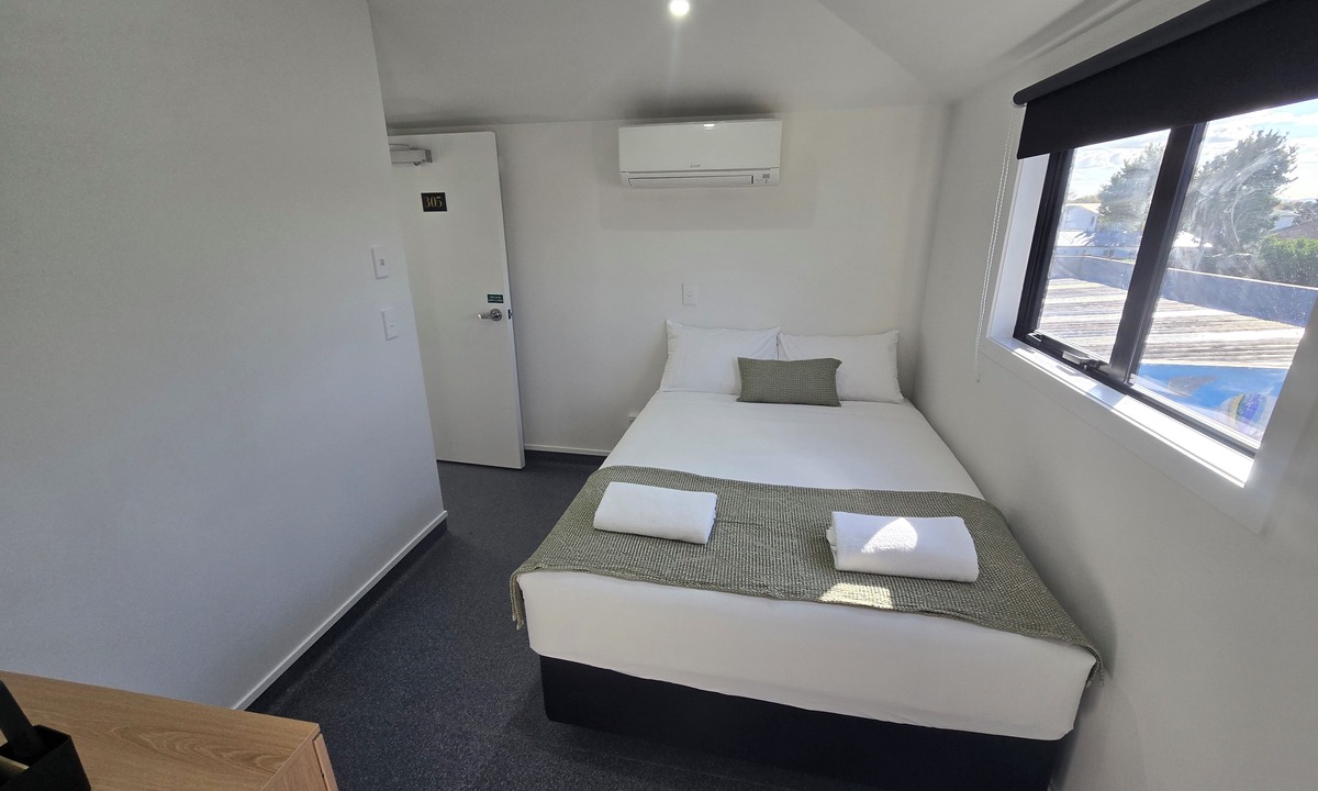 Hamilton North Hotel | Microtel Lodge