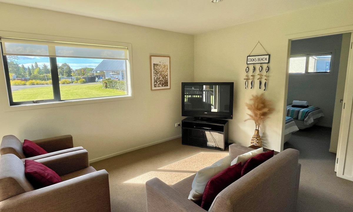 Cooks Beach Apartment | Cooks Beach Resort