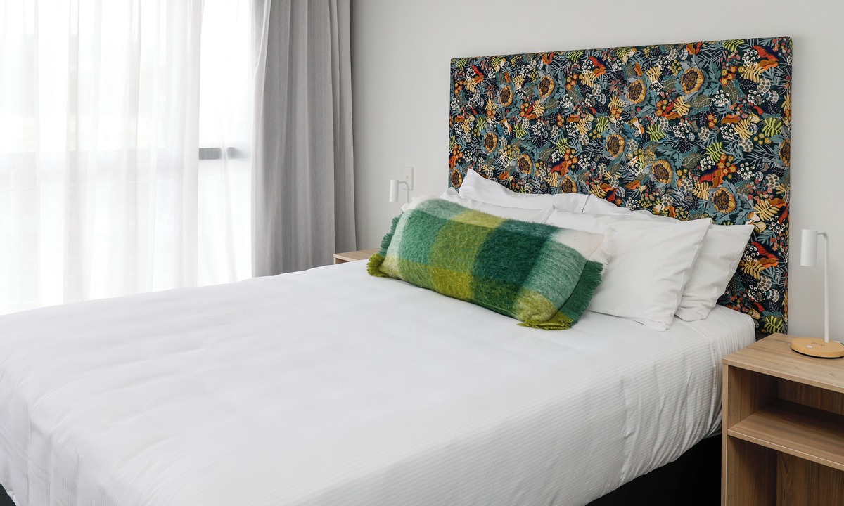 Wellington Hotel | Airport Stays