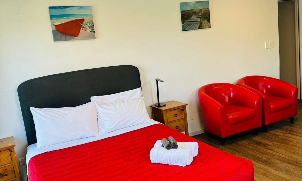 Ashburton Hotel | Academy Lodge Motel