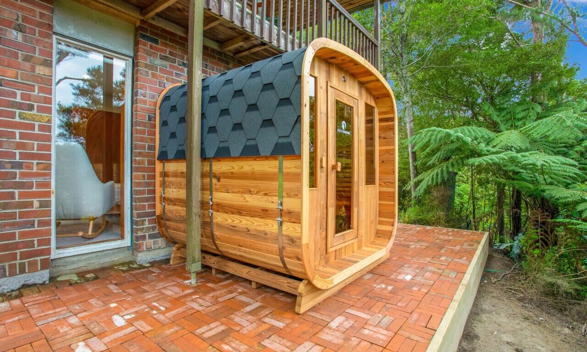 Northcote House | Woodside Retreat with Sauna, Ice Bath and BBQ