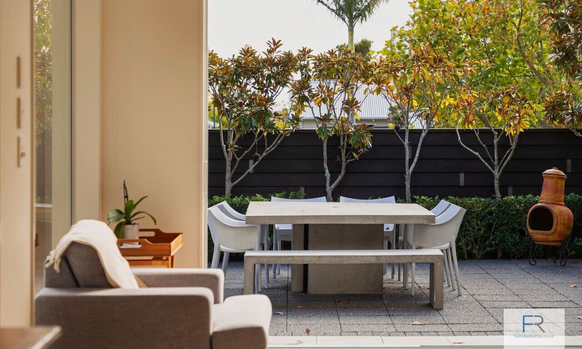 Bayswater House | Ocean views Bayswater