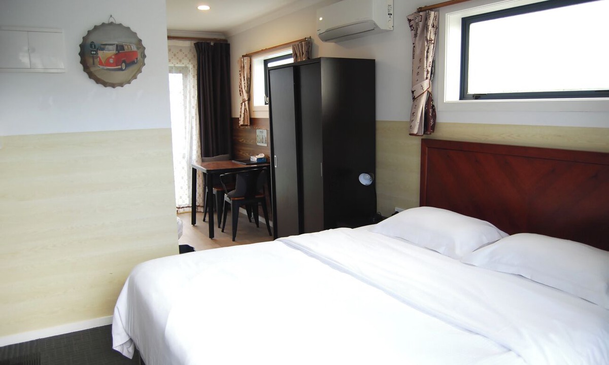 Papamoa Beach Hotel | Energy Motor Lodge