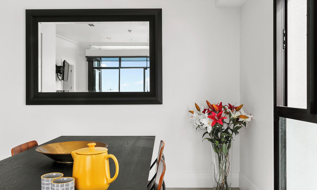 Auckland Central Business District Apartment | Customs Street Apartments by Urban Rest