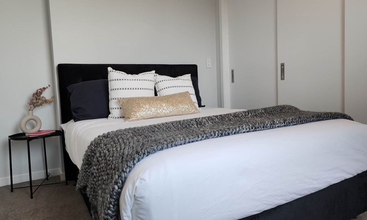 Mount Eden Apartment | Enfield Lux- Brand New Apartment