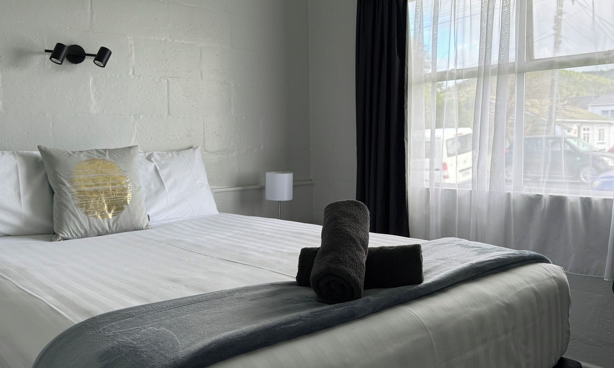 Kensington Hotel | Kensington Motel