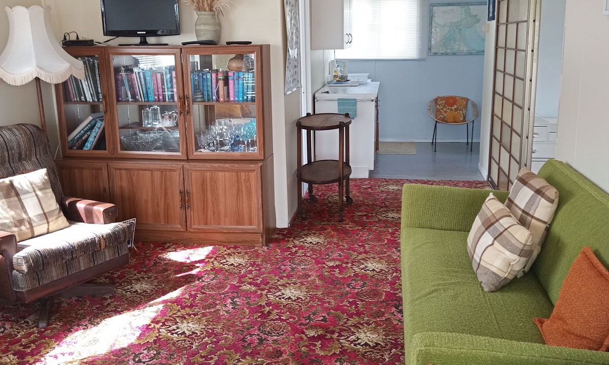 Karkari Peninsula Cottage | Classic Kiwi Bach.