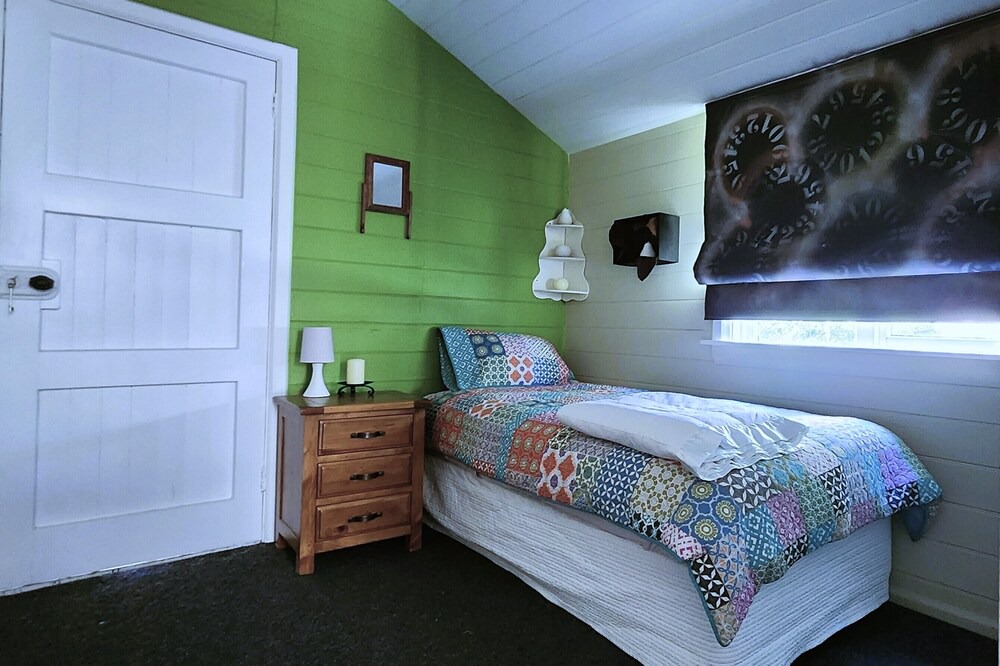 Mount Olympus Ski Field Cottage | MT Pember Cottage Lees Valley. Oxford Canterbury