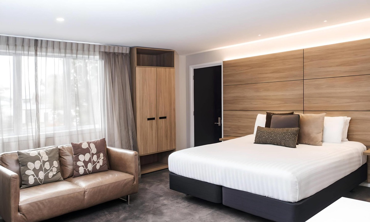 Papanui Hotel | Hotel Elms Christchurch, an Ascend Collection Hotel