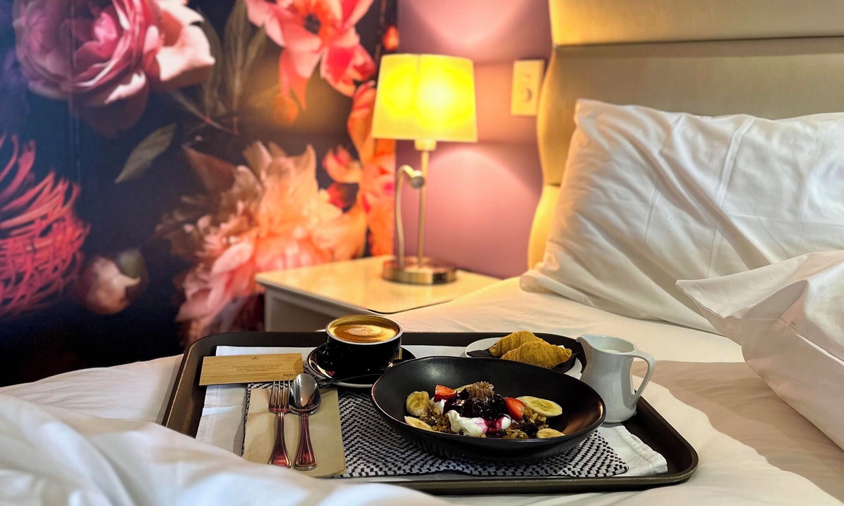 Nelson Hotel | Tides Hotel
