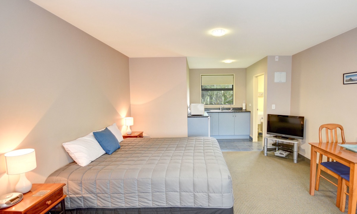 Mosgiel Hotel | Bonnie Knights Motel