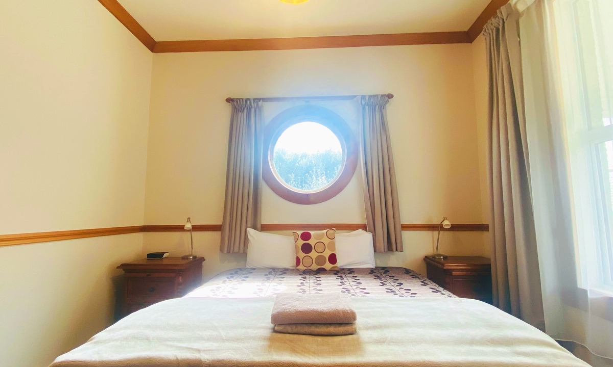 Invercargill Hotel | Admiral Court Motel & Apartments