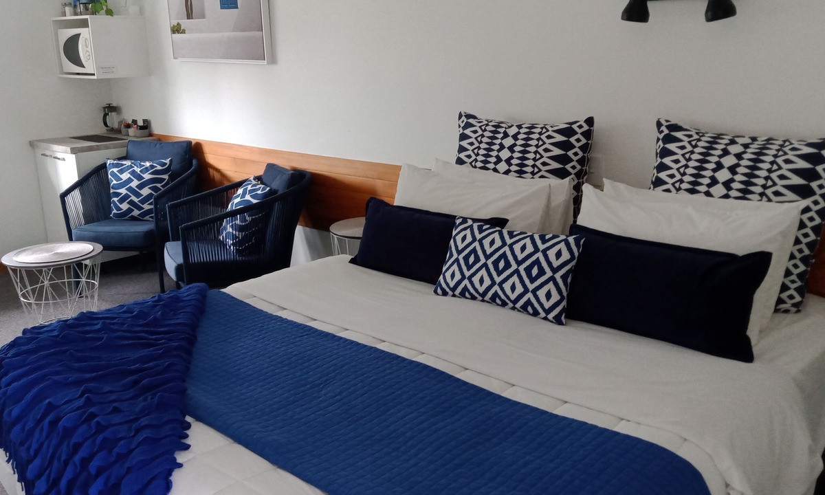 Geraldine Hotel | Four Peaks Motel