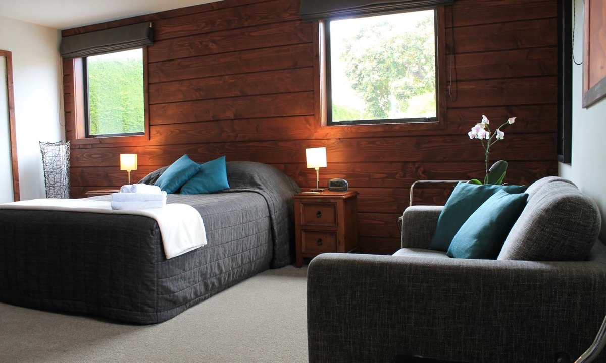 Kaikoura Bed & Breakfast | Inn the Bay Bed & Breakfast