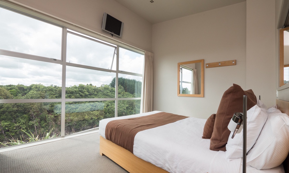 Burgess Park Hotel | One Burgess Hill