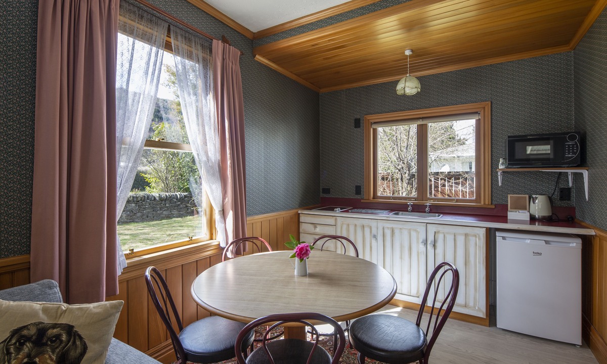 Arrowtown Other | Settlers Cottage Motel