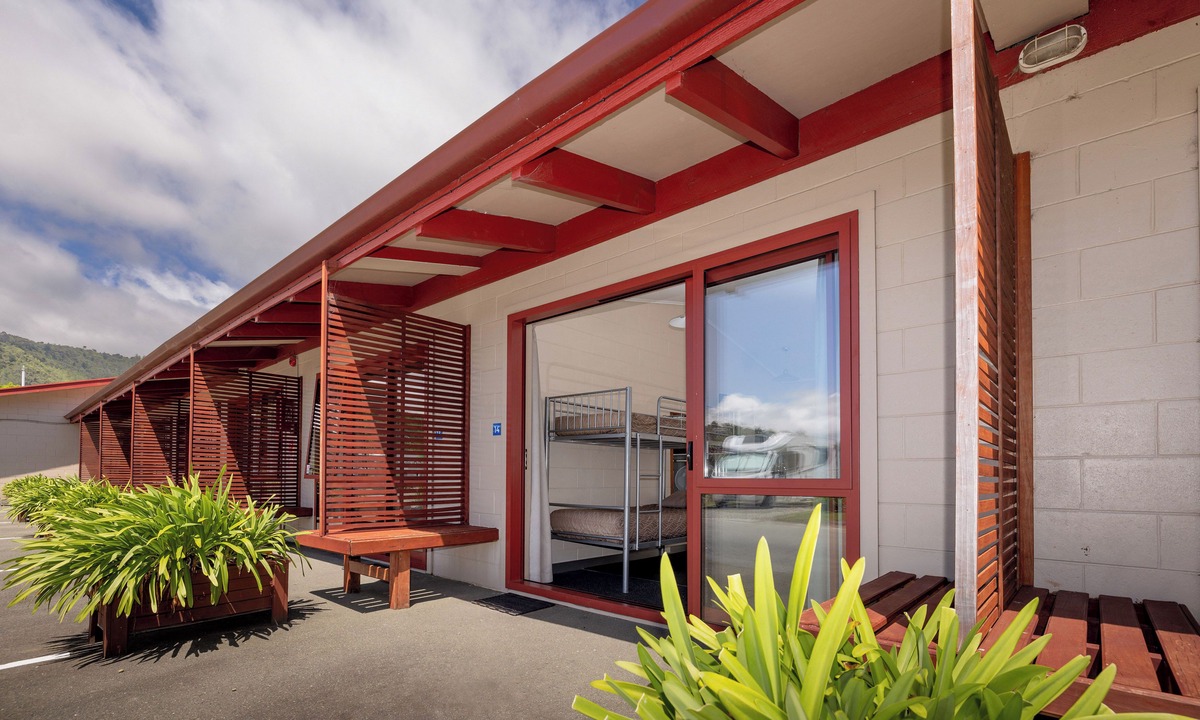 Nelson South Other | Nelson City TOP 10 Holiday Park