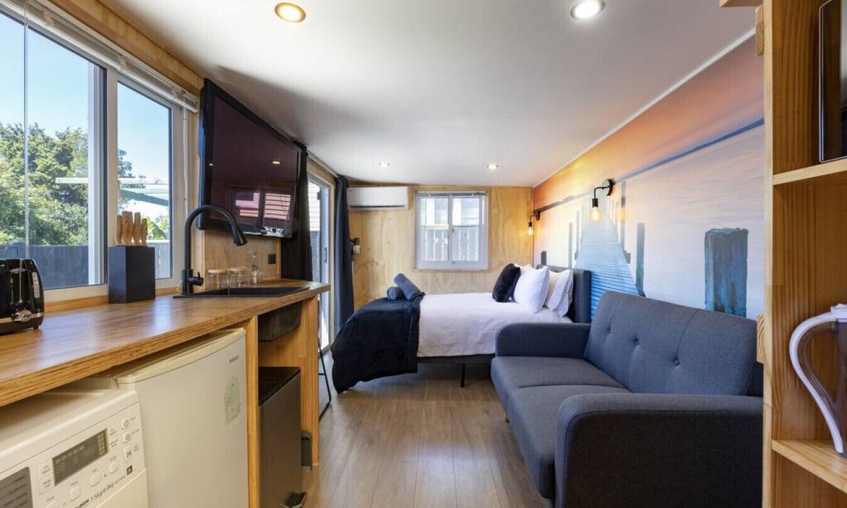 Mount Roskill Cabin | Front Cabin 1564 · Mount Roskill Hideaway Cabin