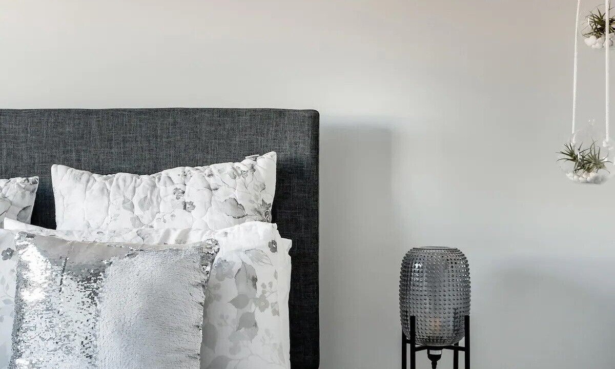 Hamilton North House | Deluxe, Modern Townhouse In Central Location - 3 Bedrooms All With Ensuite