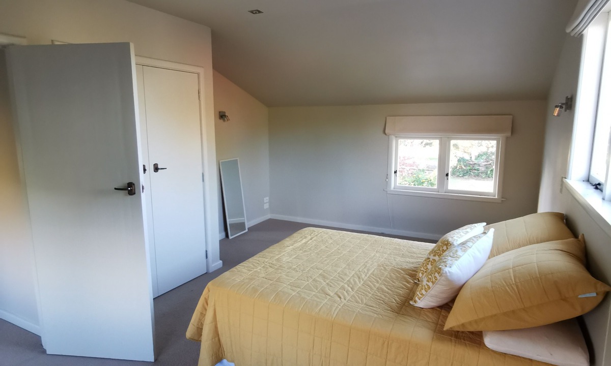 Raukawa Other | Beautiful house w/large deck. 10 mins to Hastings. Horses welcome
