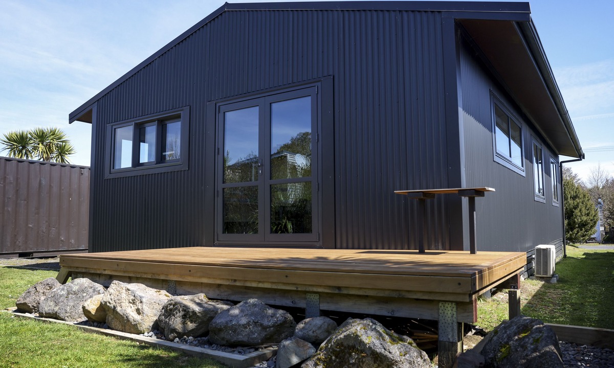 National Park Village House | Scott Base - National Park Holiday Home