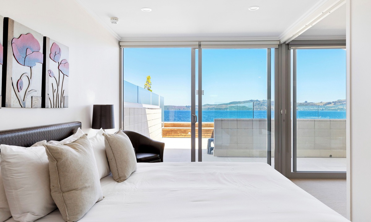 Waipahihi Apartment | Sacred Waters