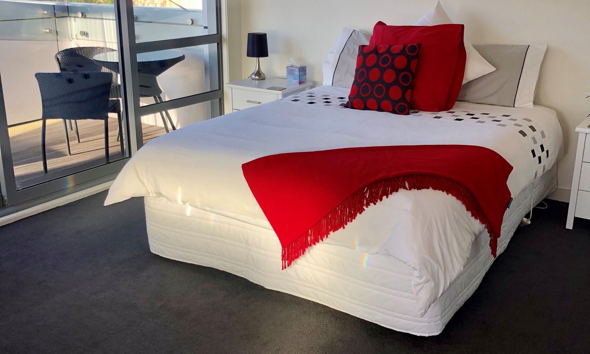 Johnsonville Apartment | Blair Holiday Apartment