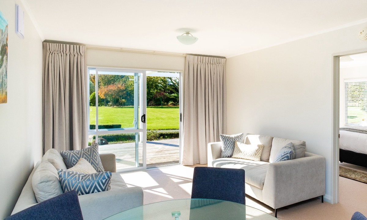 Clive House | Amuri Villas