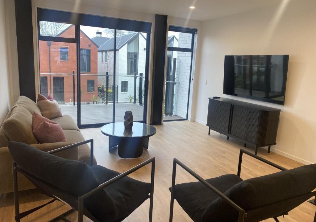 Saint Albans Apartment | Merivale Executive Stays