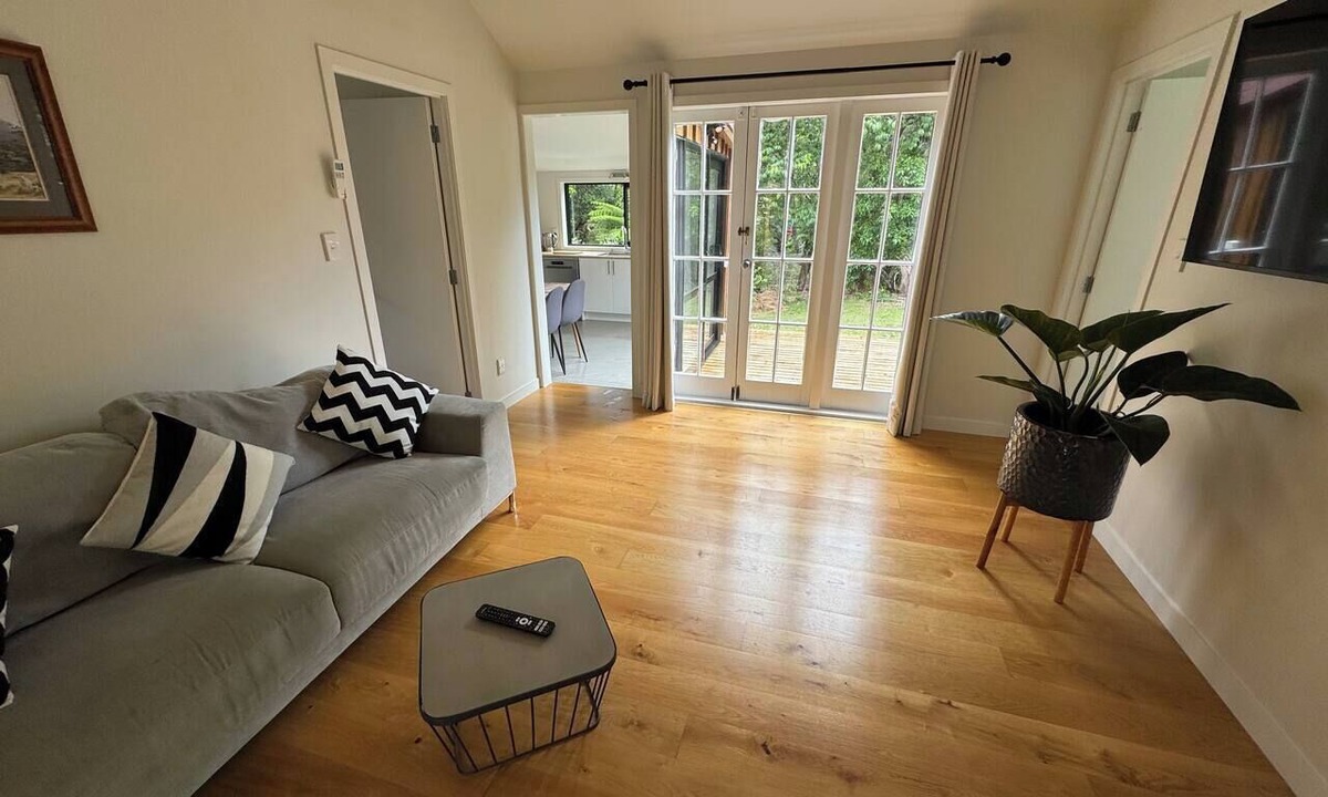 Coromandel House | Stream-side Cottage, Driving Creek