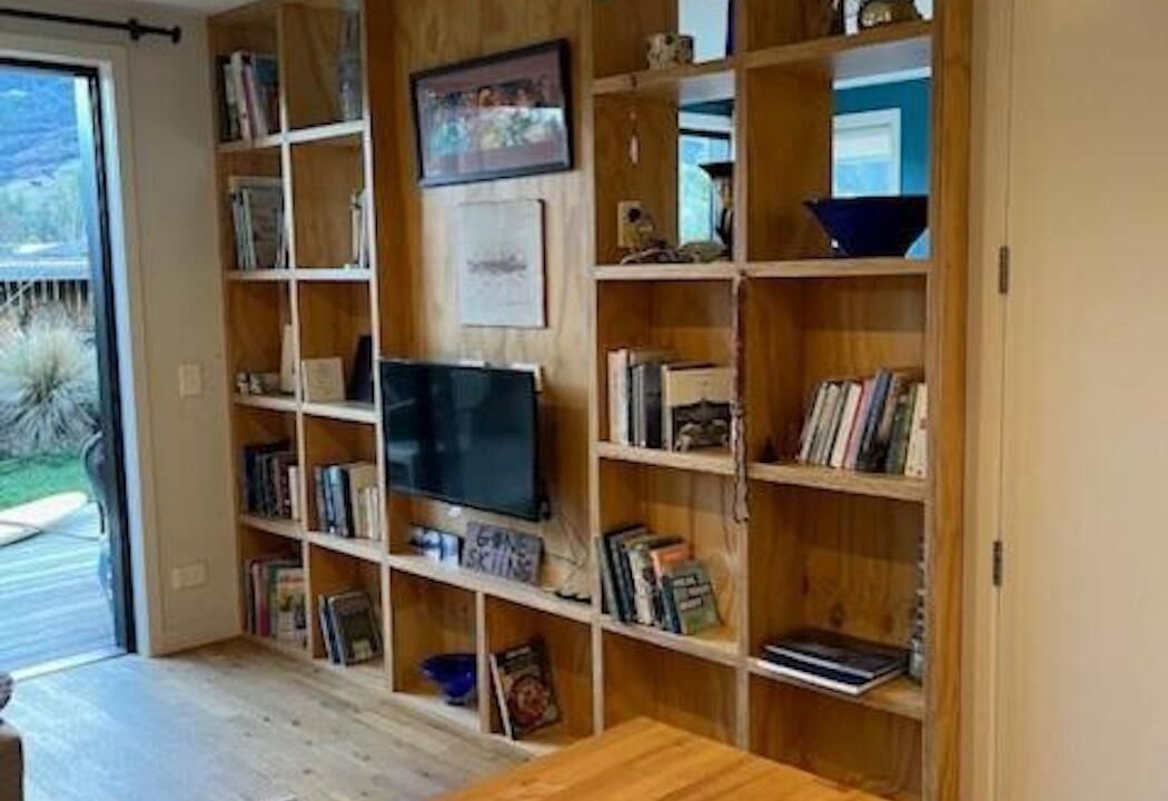 Lake Hawea Apartment | Lake Hawea Little Maude Snug
