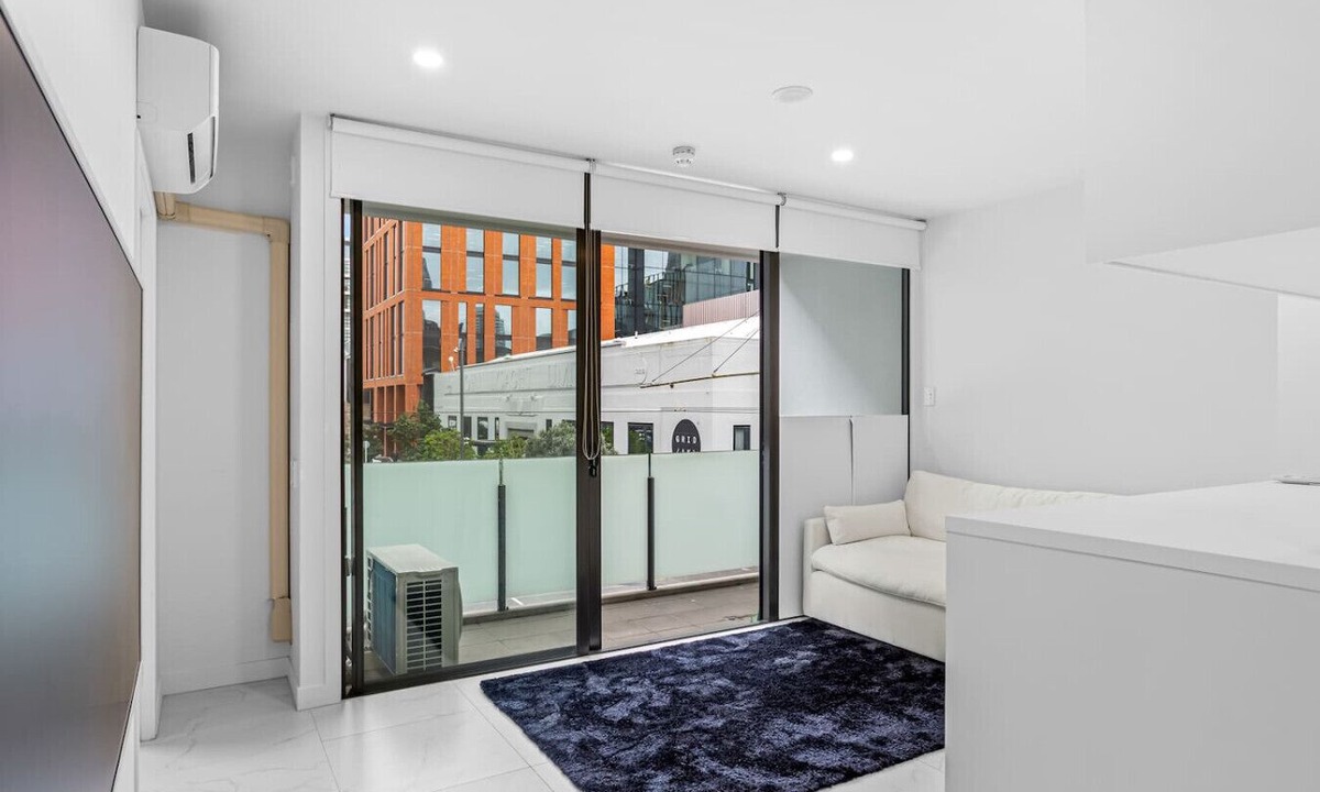 Auckland Central Business District Apartment | Compact Apartment in the Heart of Lighter Quay