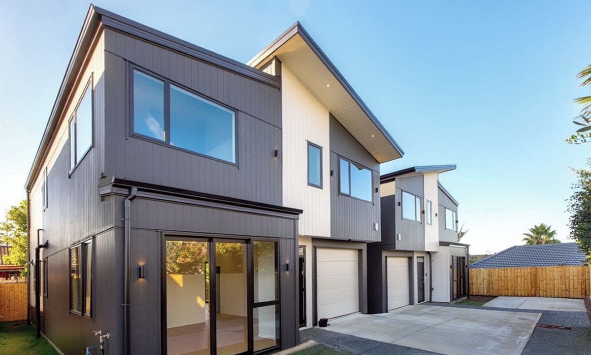 Howick House | Brilliant Howick New Build, Walk to Shops