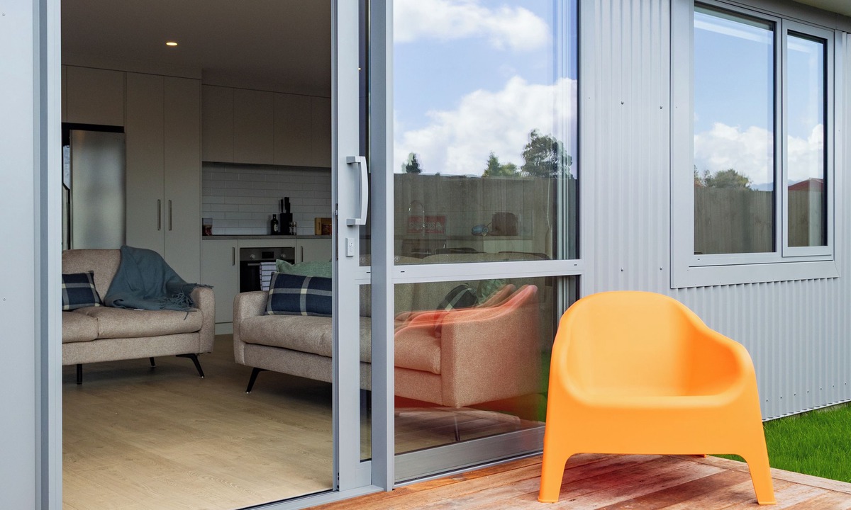 Te Awamutu House | Charleton's 2 on Teasdale. A beautifully appointed NEW 3 bedroom town-house.